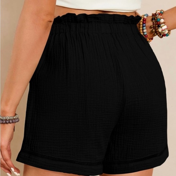 High Waist Black Ruffle Shorts - Picture 5 of 7